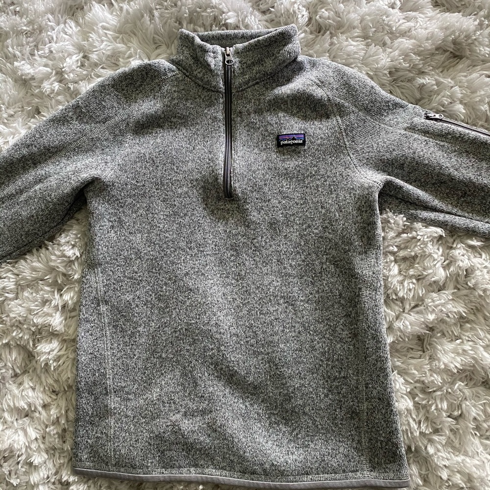 Youth Size Patagonia Pullover